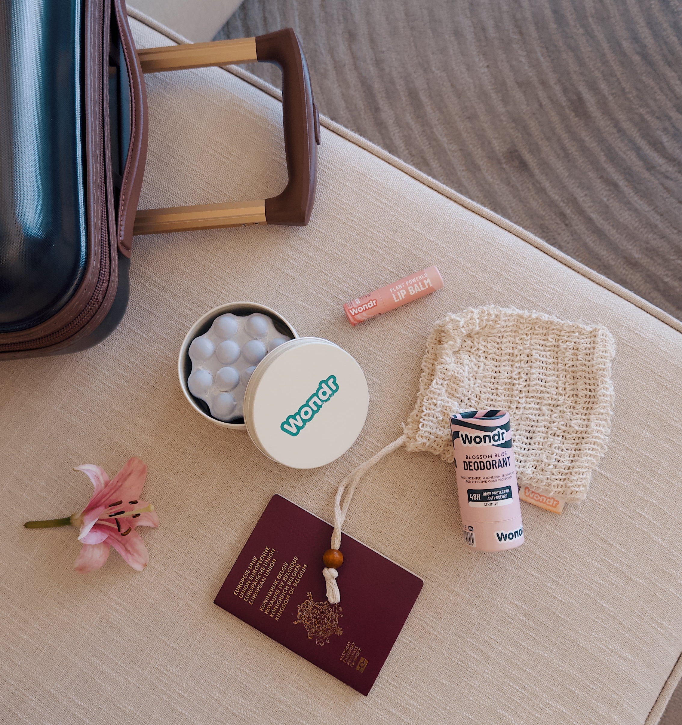 TRAVEL ESSENTIALS | WONDR bundel